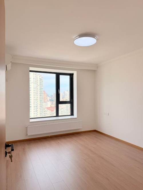 Housing image — Bedroom