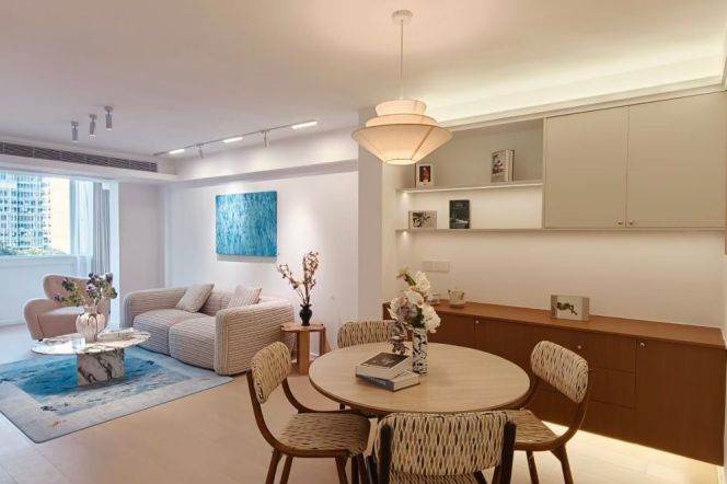 2BR Apartment in Jing'an (L7)