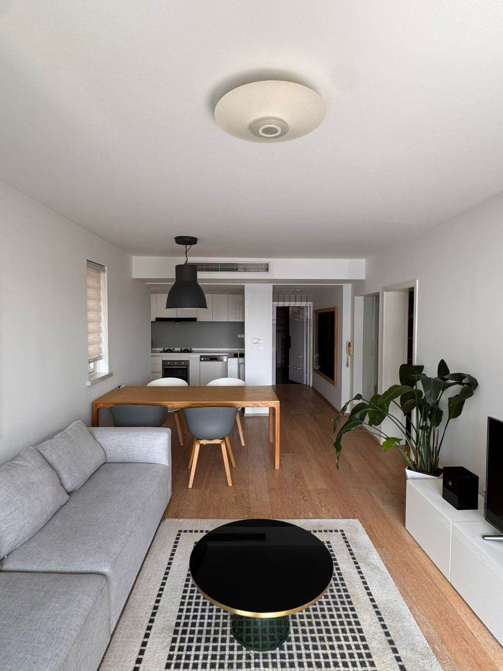 Housing image — Living Room