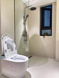 Housing image — Bathroom