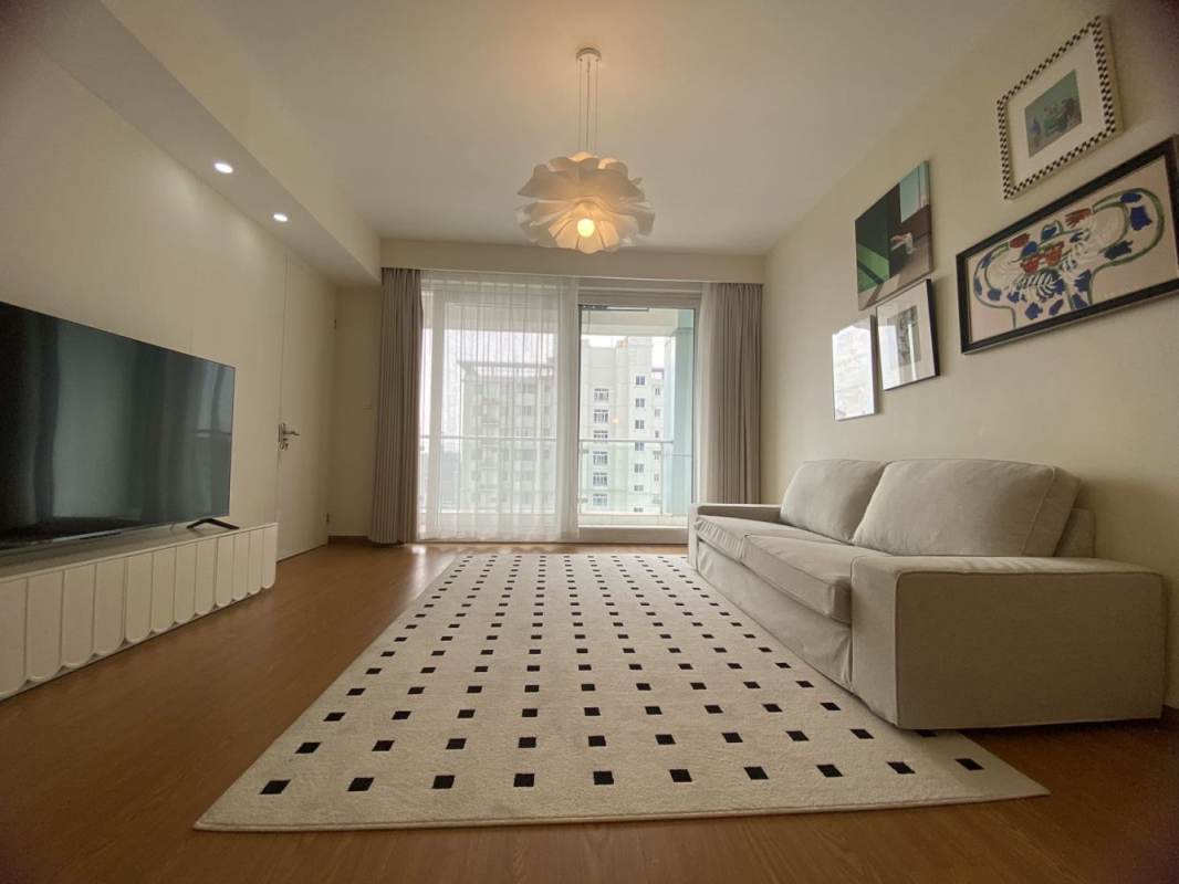 Housing image — Living Room