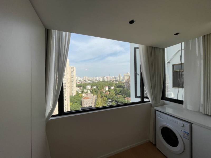 Housing image — Living Room