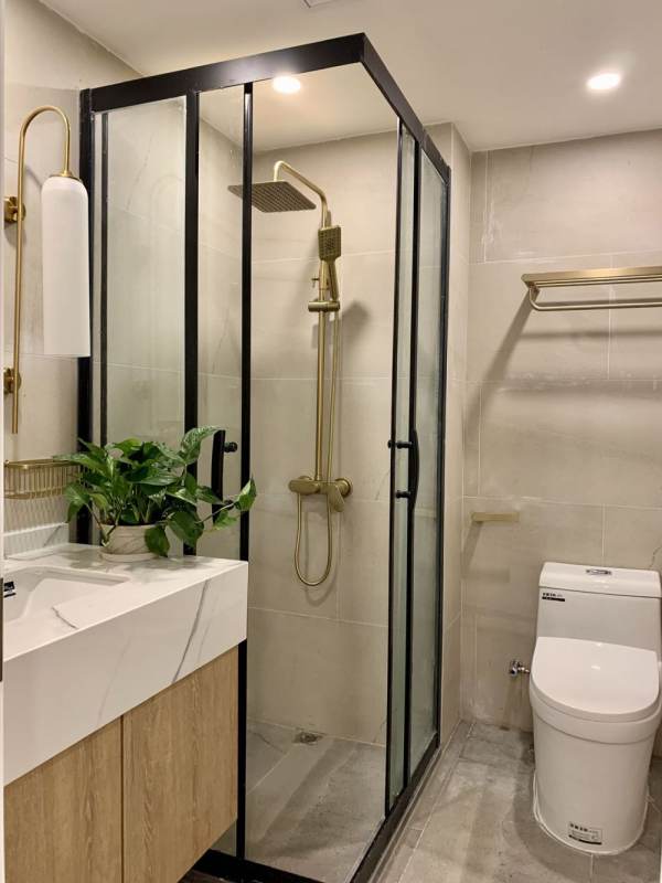 Housing image — Bathroom