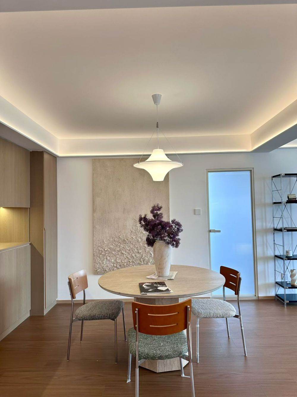 Housing image — Dining Area