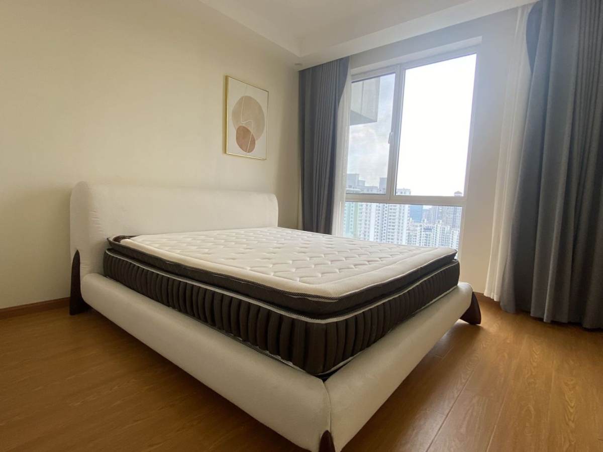Housing image — Bedroom