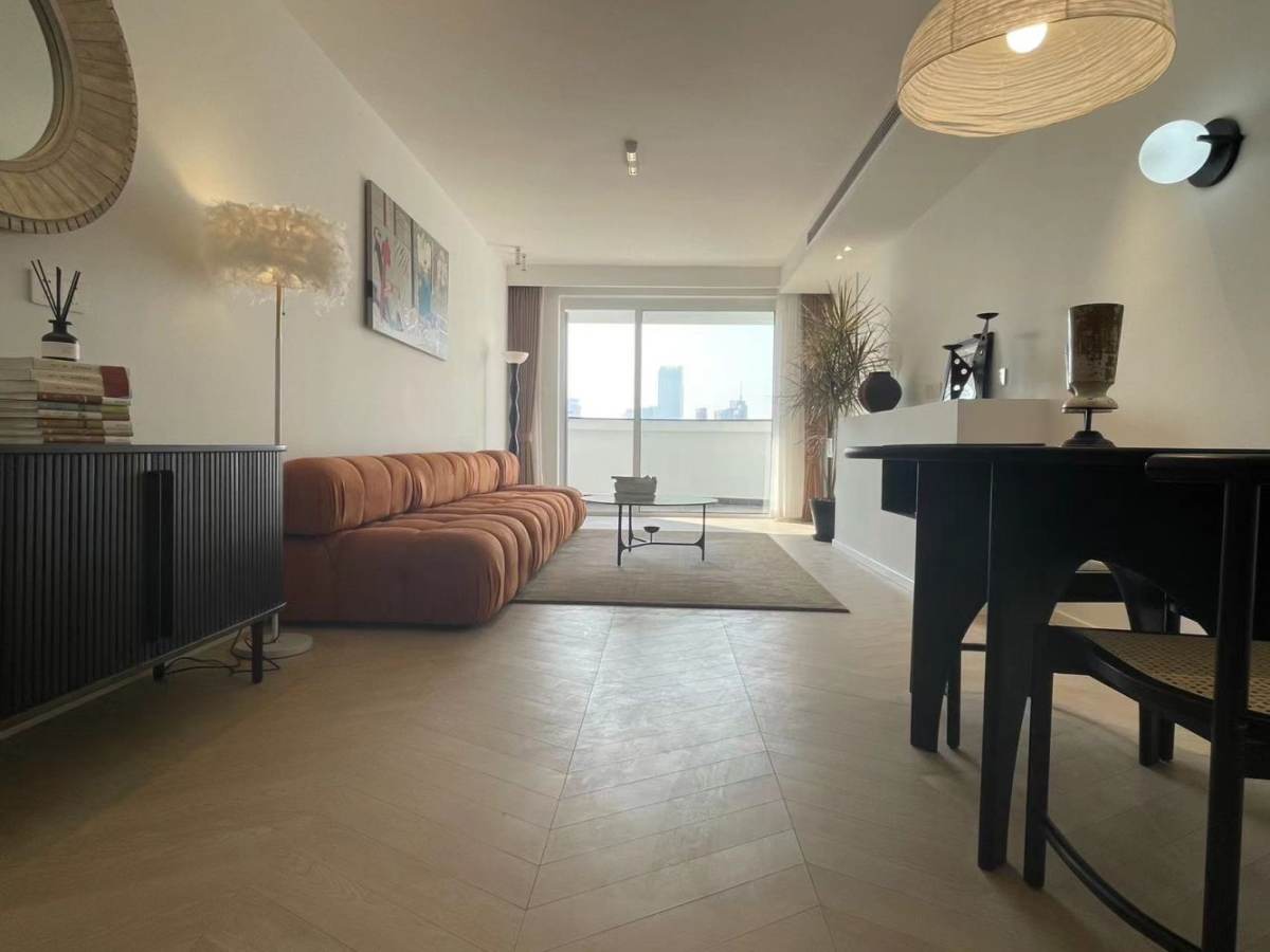 Housing image — Living Room