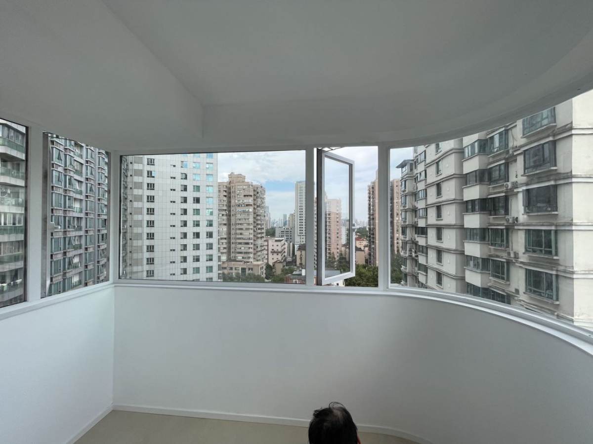 Housing image — Living Room