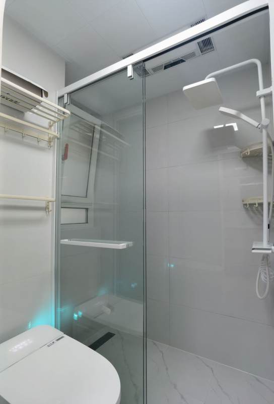 Housing image — Bathroom