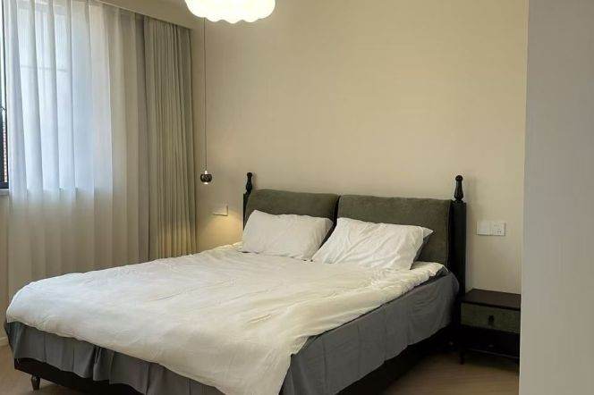 3BR Apartment in Old Xuhui with Terrace (L1/L10/L12/L13)