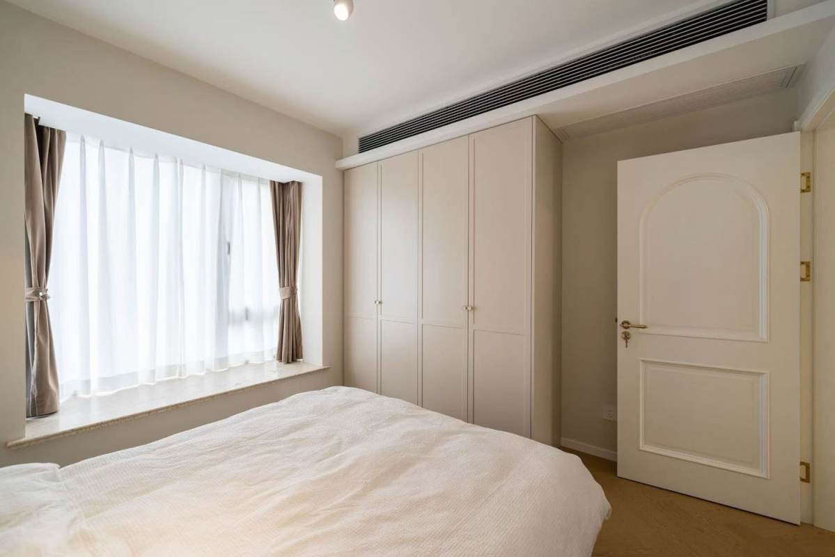 Housing image — Bedroom