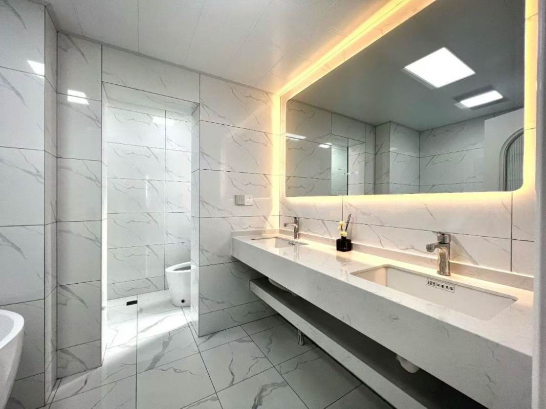 Housing image — Bathroom