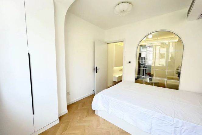 1BR Apartment near Zhongshan Park (L2/L3/L4)