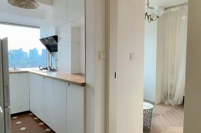 1BR Apartment in Old Xuhui (L1/L7/L9)