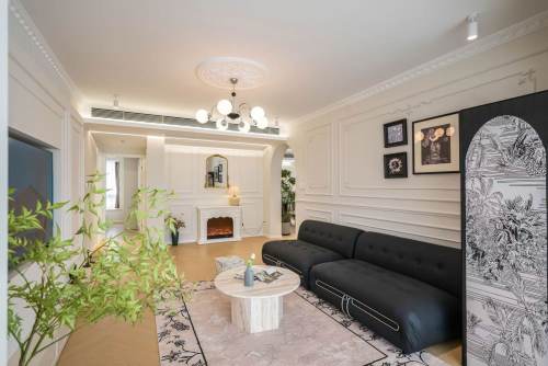 Housing image — Living Room
