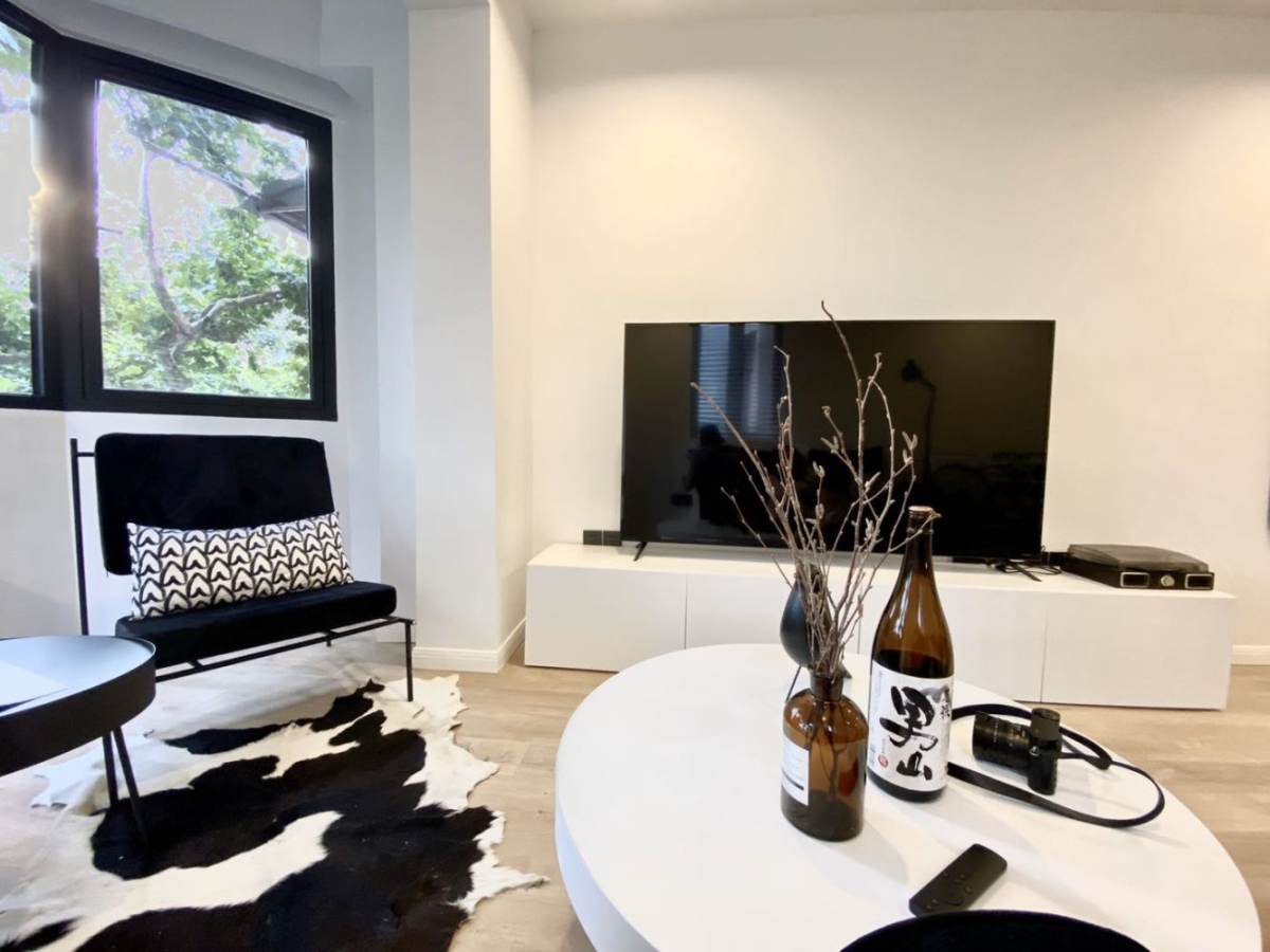 Housing image — Living Room