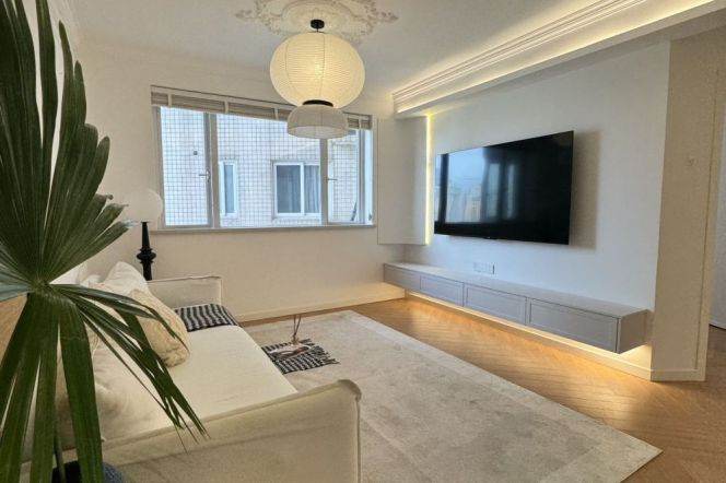 High-Floor 2BR Apartment at Bugao City (L9/L12)