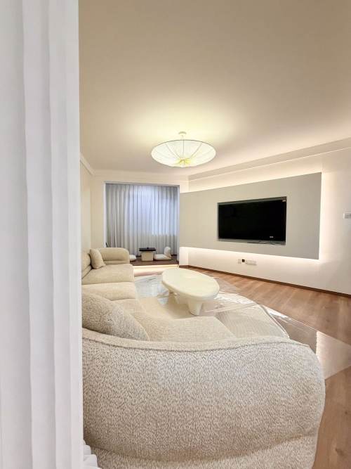 Housing image — Living Room