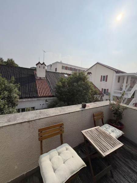 Housing image — Terrace