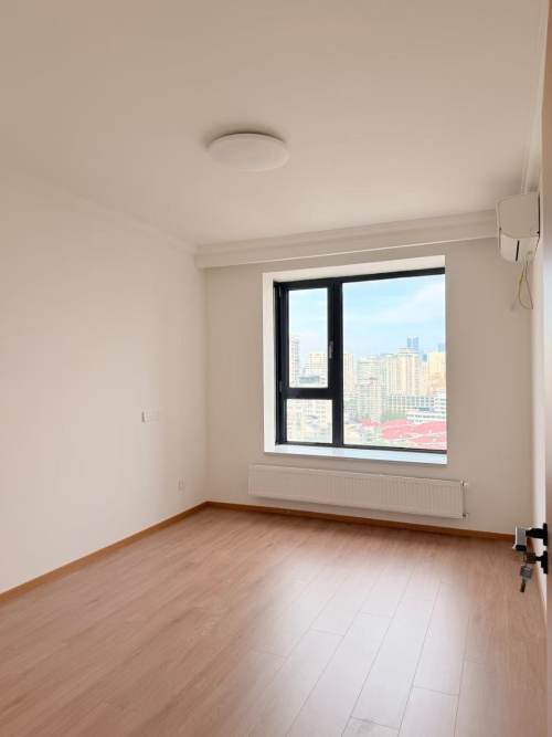 Housing image — Bedroom