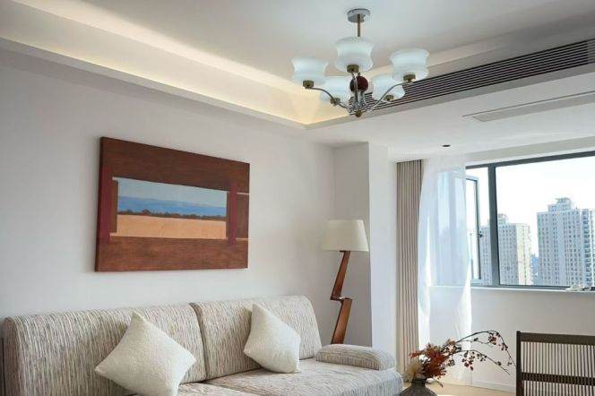 High-Floor Spacious 1BR Apartment in Old Xuhui (L9/L12)