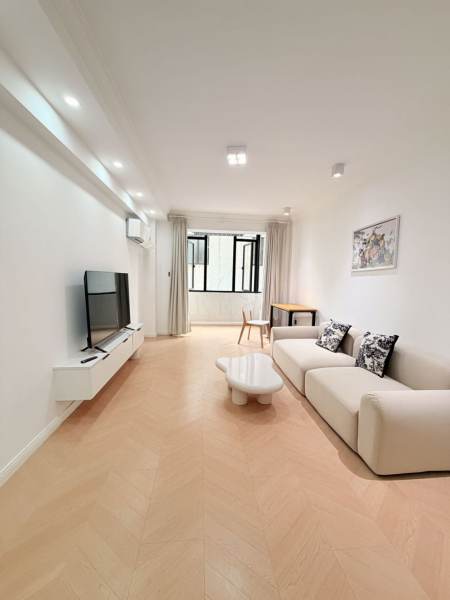 Housing image — Living Room