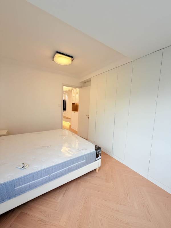 Housing image — Bedroom
