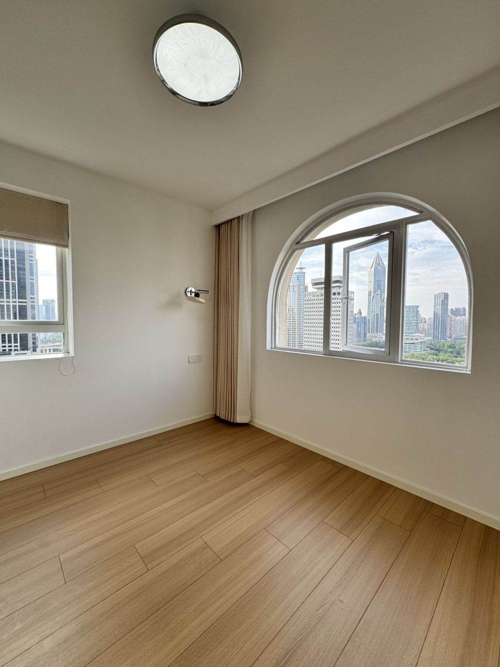 Housing image — Bedroom