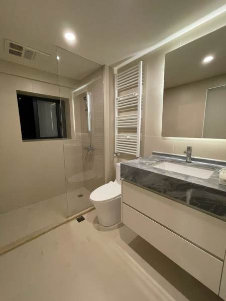 Housing image — Bathroom