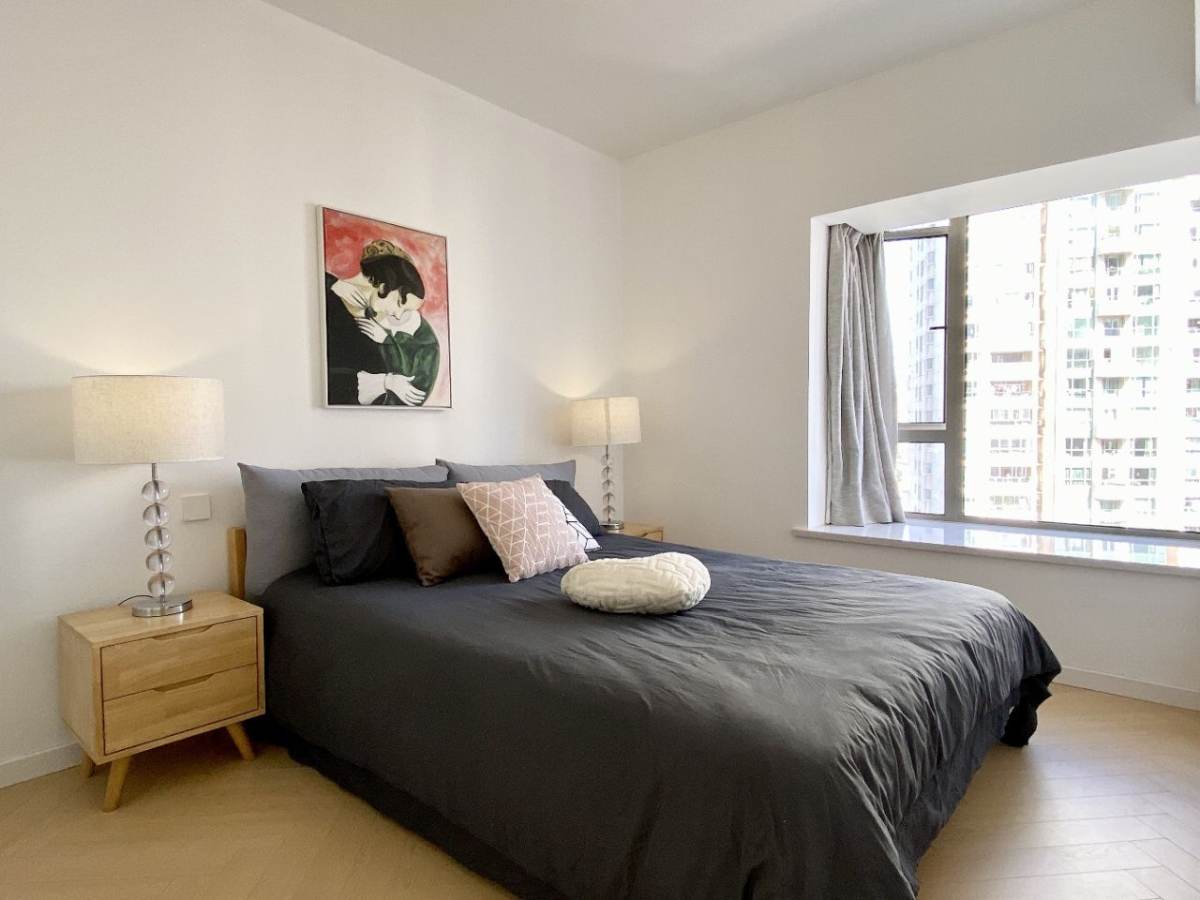 Housing image — Bedroom