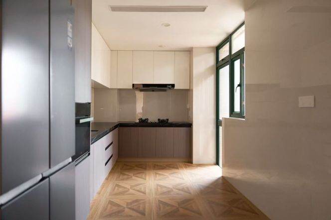 Spacious 3BR Apartment near Shangcheng Rd Metro with River View