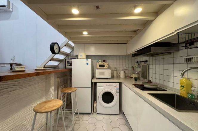 1BR Lane House near Shanghai Library (L1/L7/L10)