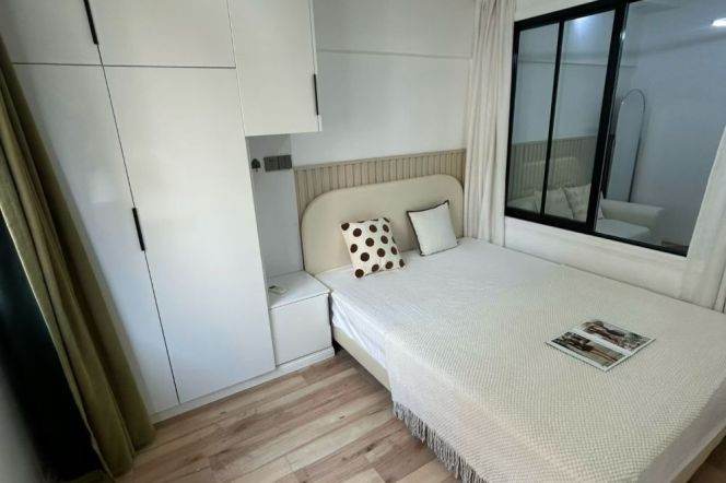 1BR Apartment near Zhongshan Park (L2/L3/L4)