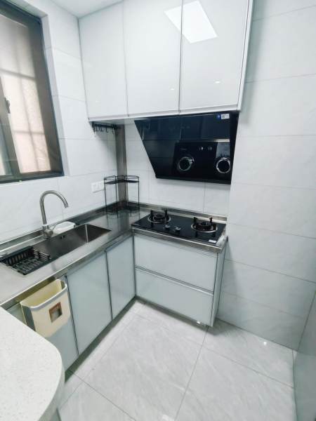 Housing image — Kitchen