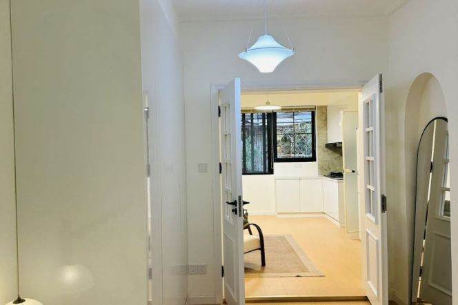 1BR Apartment near South Shaanxi Rd Metro (L1/L10/L12)