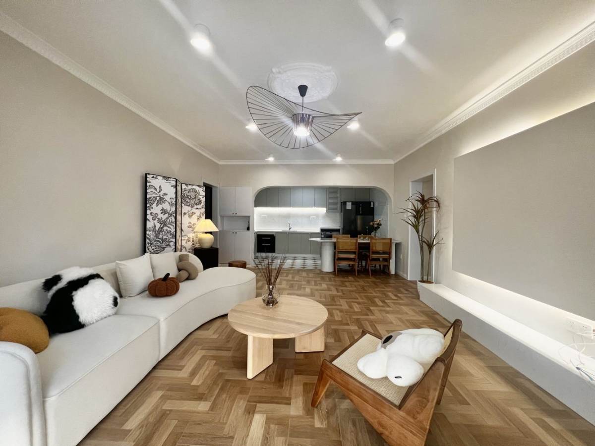 Housing image — Living Room