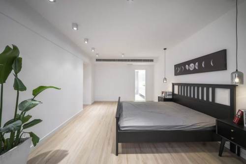 Housing image — Bedroom