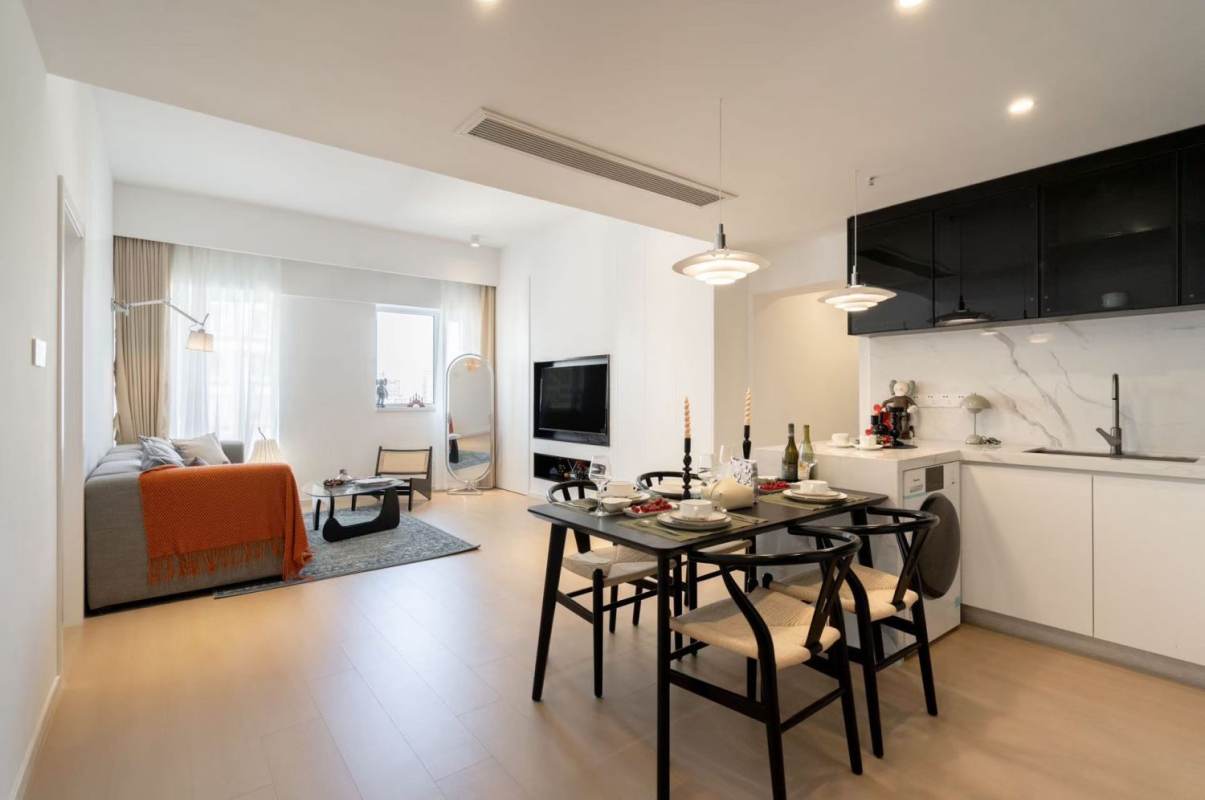 Housing image — Living Room