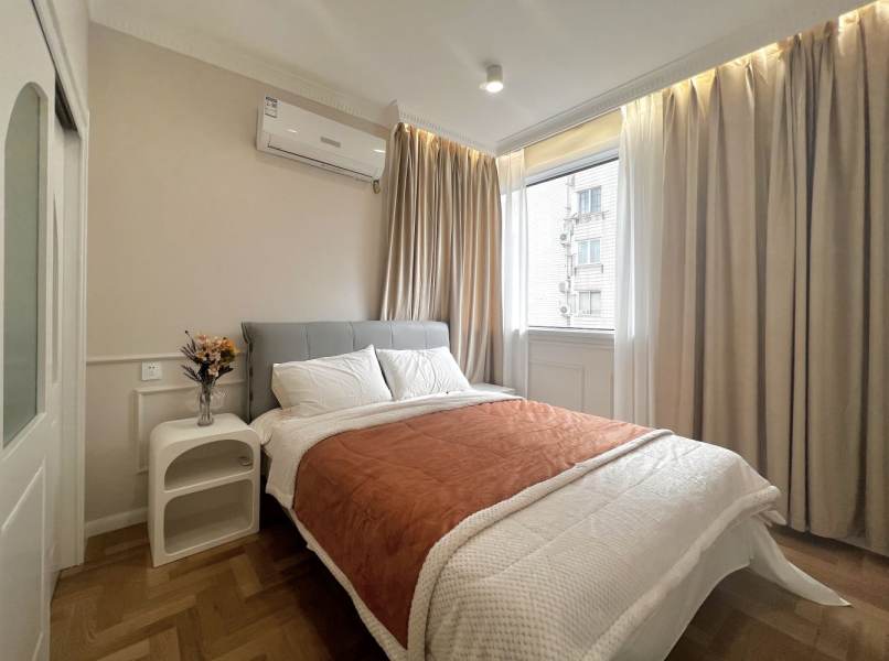 Housing image — Bedroom
