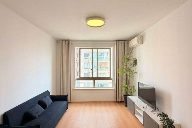 1BR Apartment near Jing'an Temple