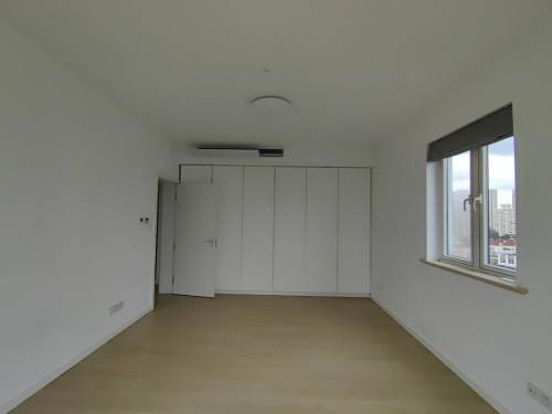 Housing image — Bedroom