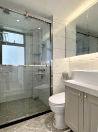 Housing image — Bathroom