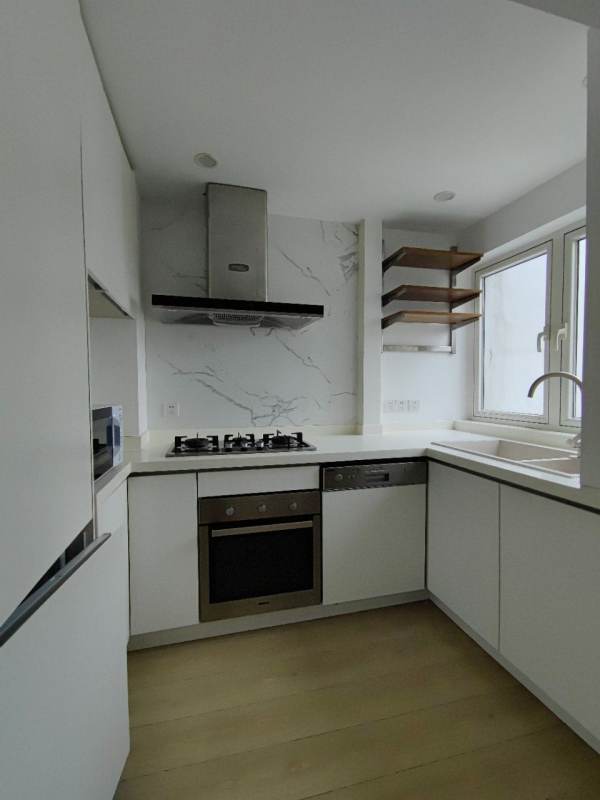 Housing image — Kitchen
