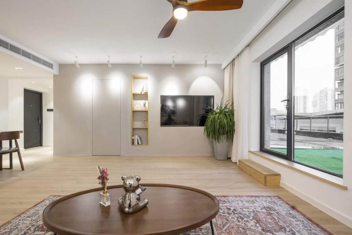 Housing image — Living Room