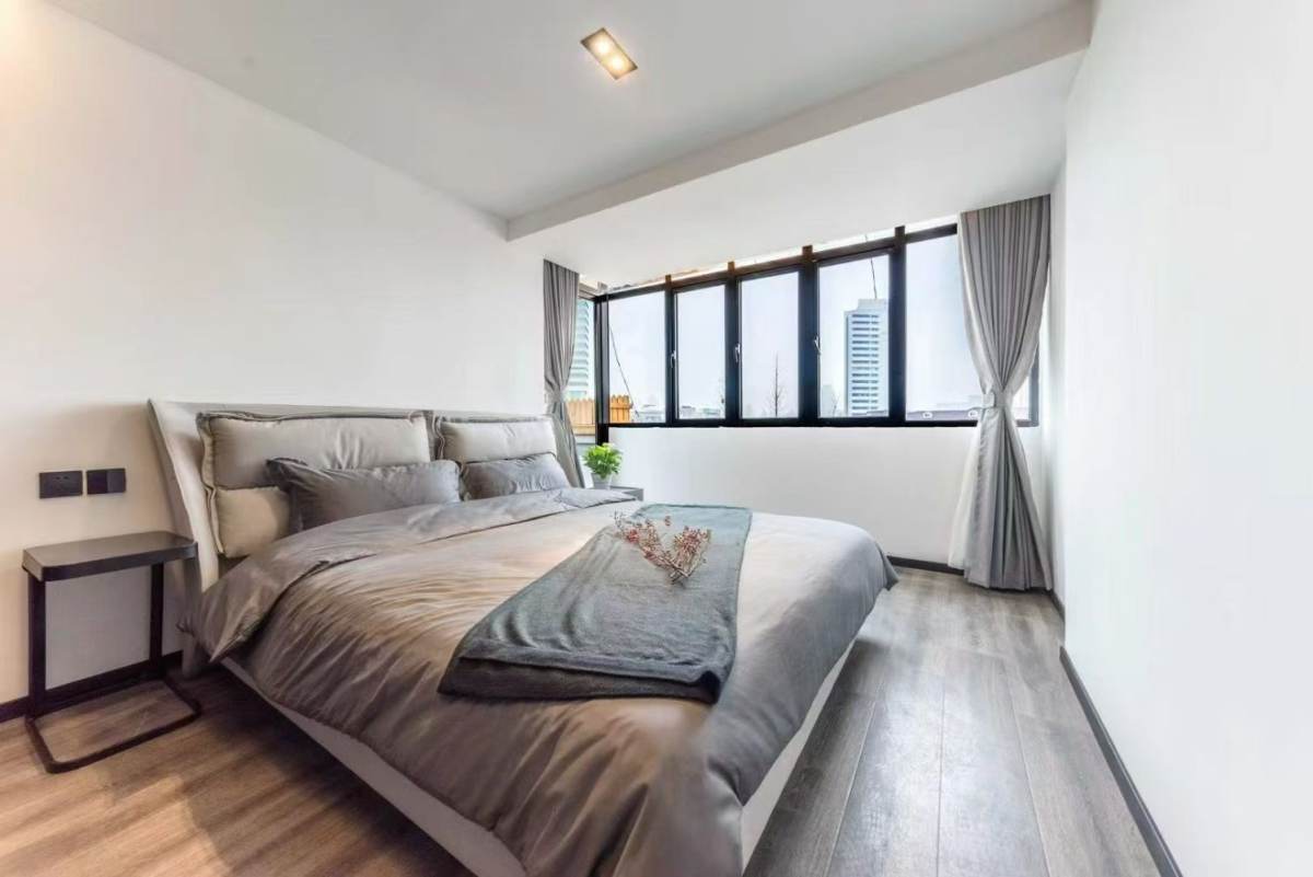 Housing image — Bedroom