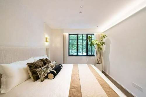 Housing image — Bedroom