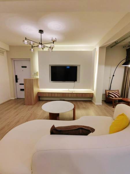 Housing image — Living Room