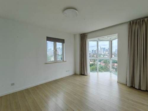Housing image — Bedroom