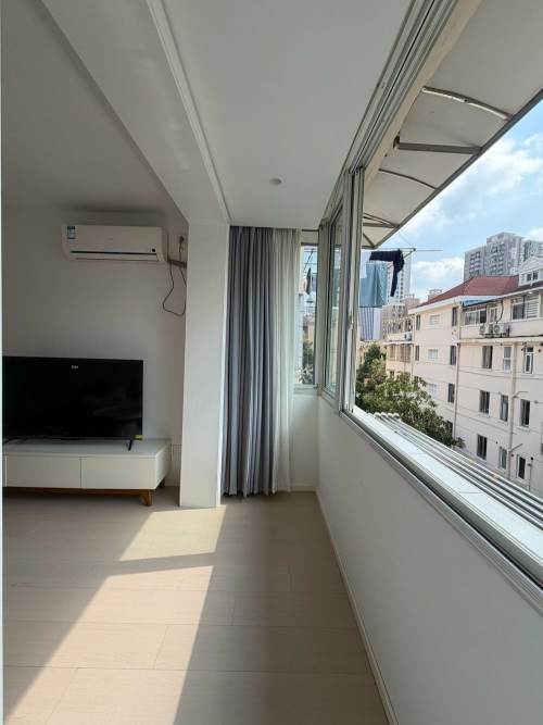 Housing image — Living Room