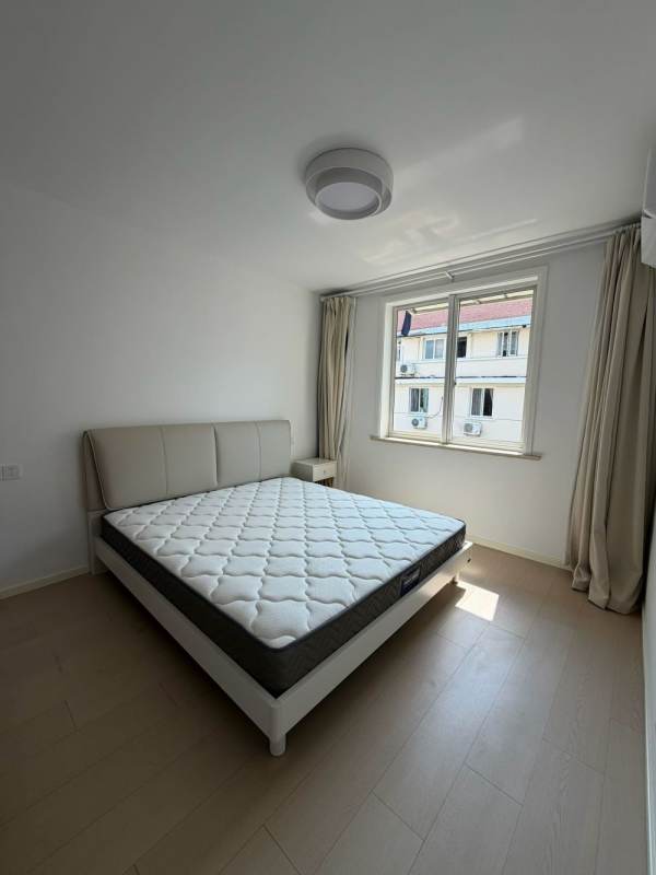 Housing image — Bedroom