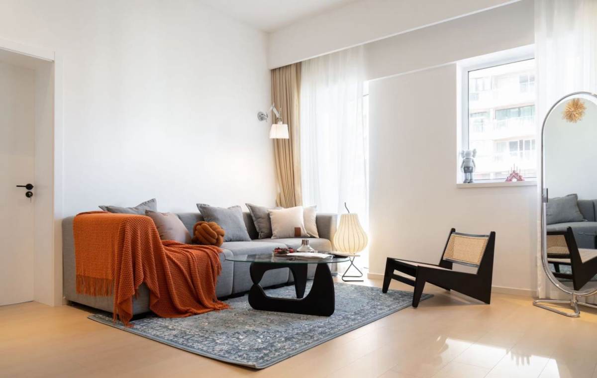 Housing image — Living Room